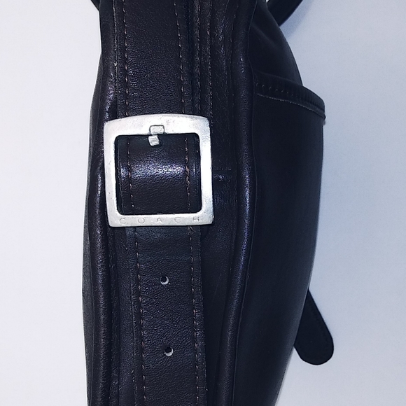 Coach Camera Bag - Picture 6 of 14